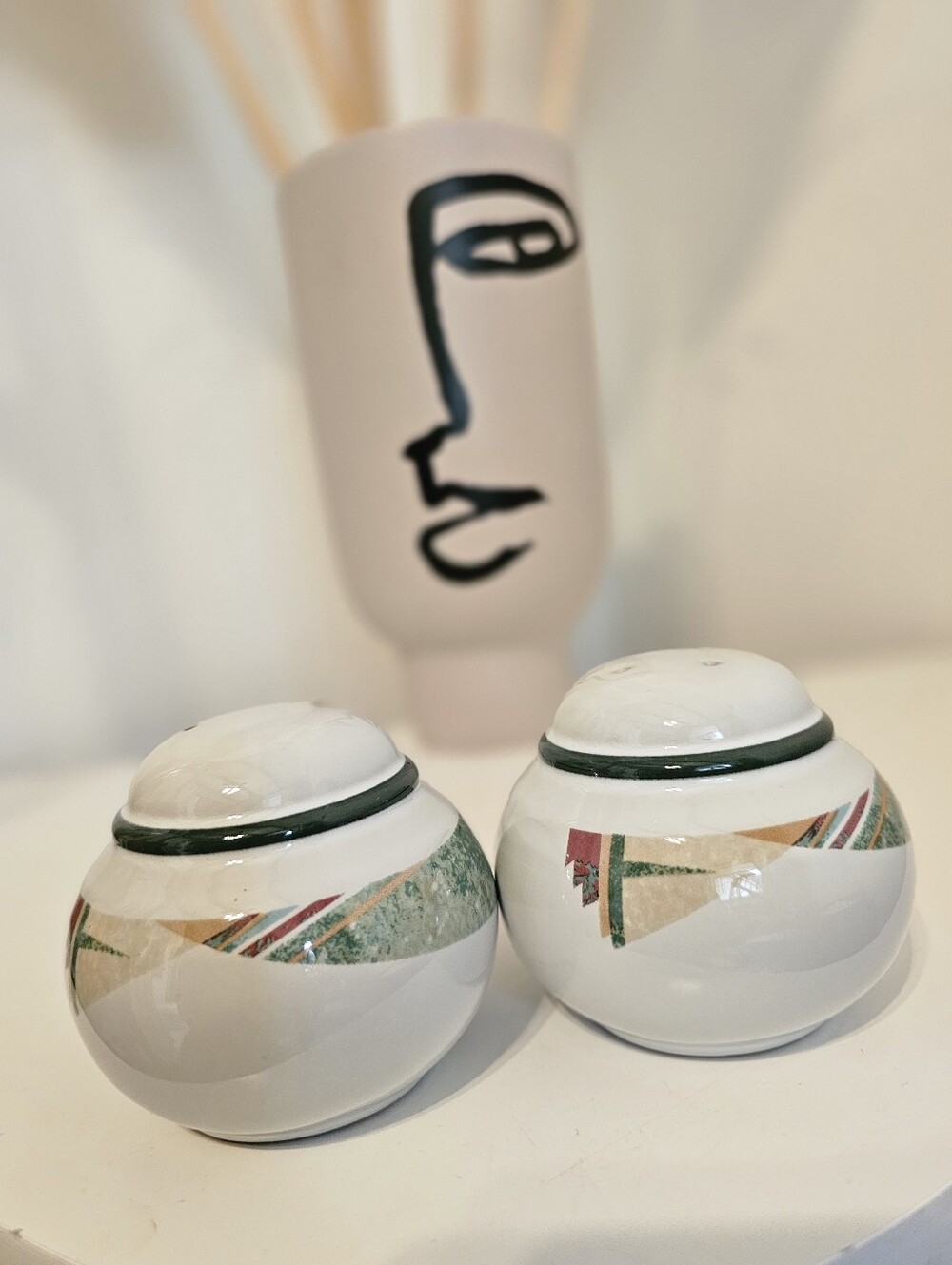 Noritake Vintage Salt And Pepper Shaker Set